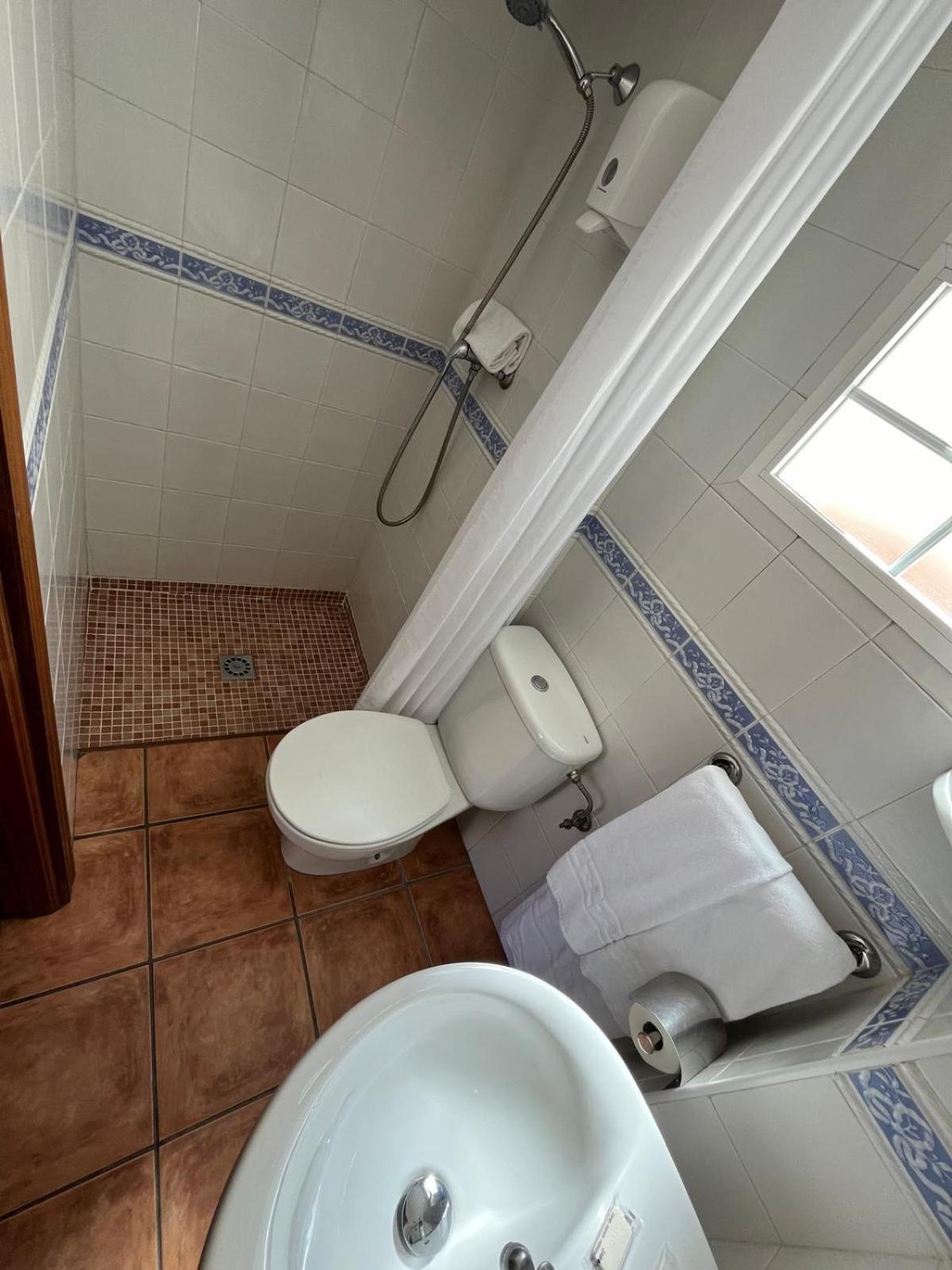 Apartamentos Turisticos Paraiso Andaluz 克莉丝蒂娜岛 外观 照片